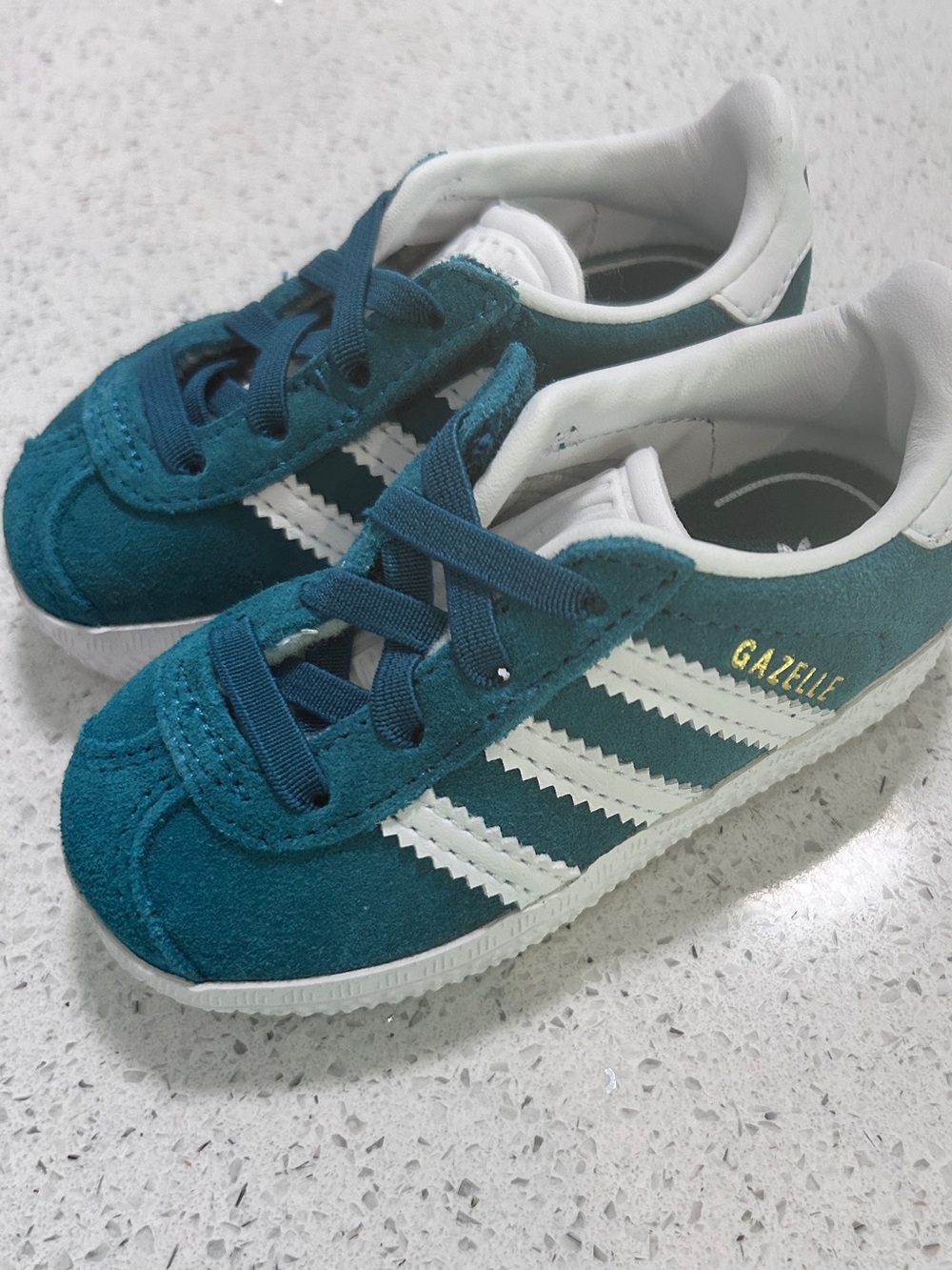 NWOT baby adidas gazelle size 5